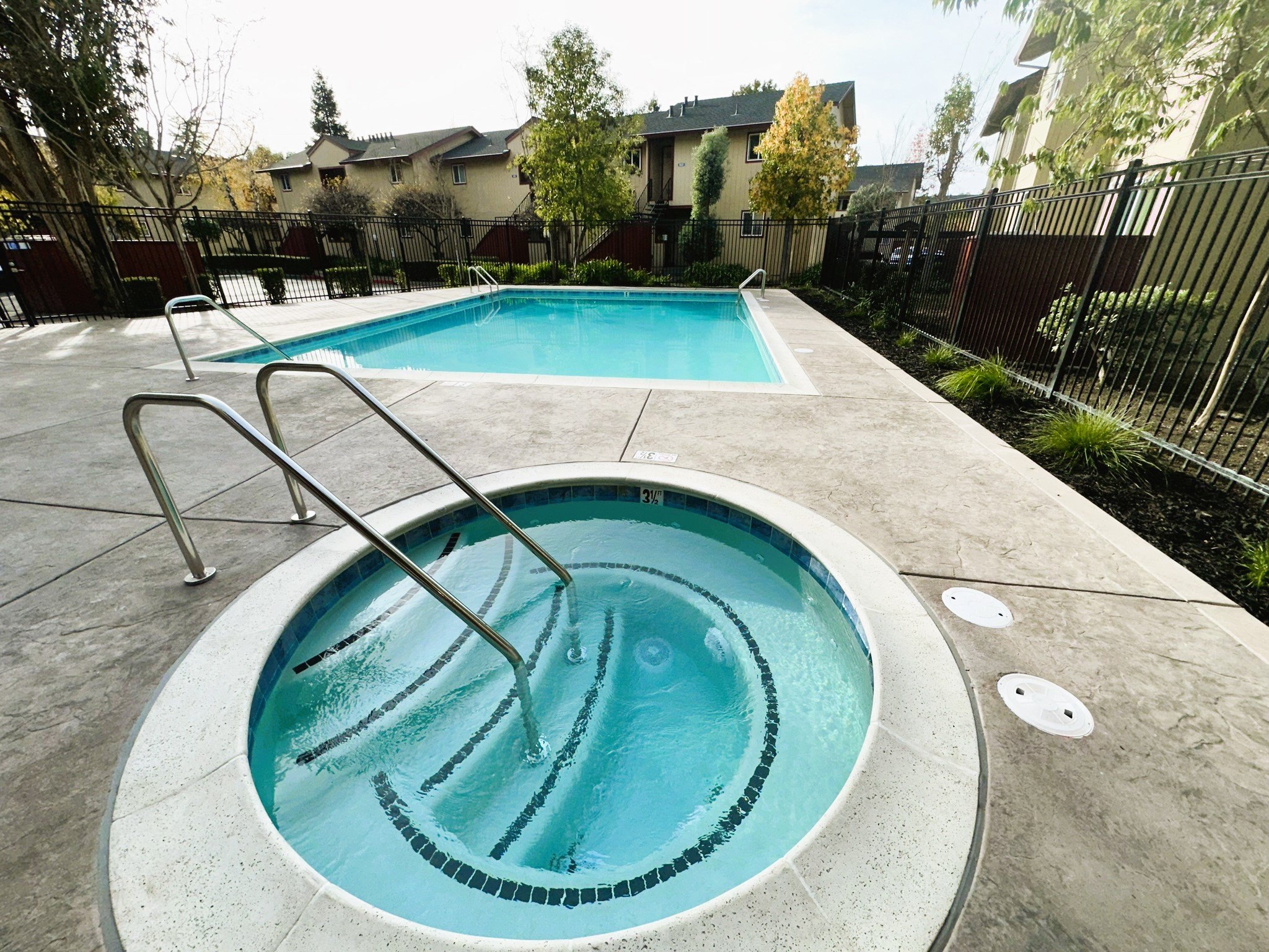 Apartments on Jennings Ave · Santa Rosa photo 4